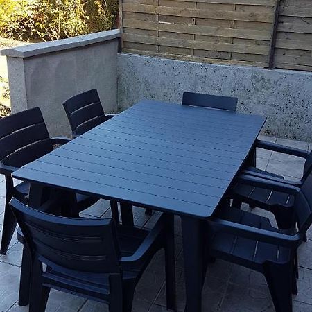 Gites De La Bonaudrie Combrand Exterior foto