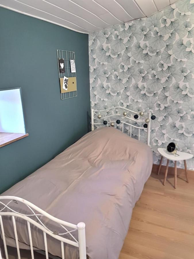 Gites De La Bonaudrie Combrand Exterior foto